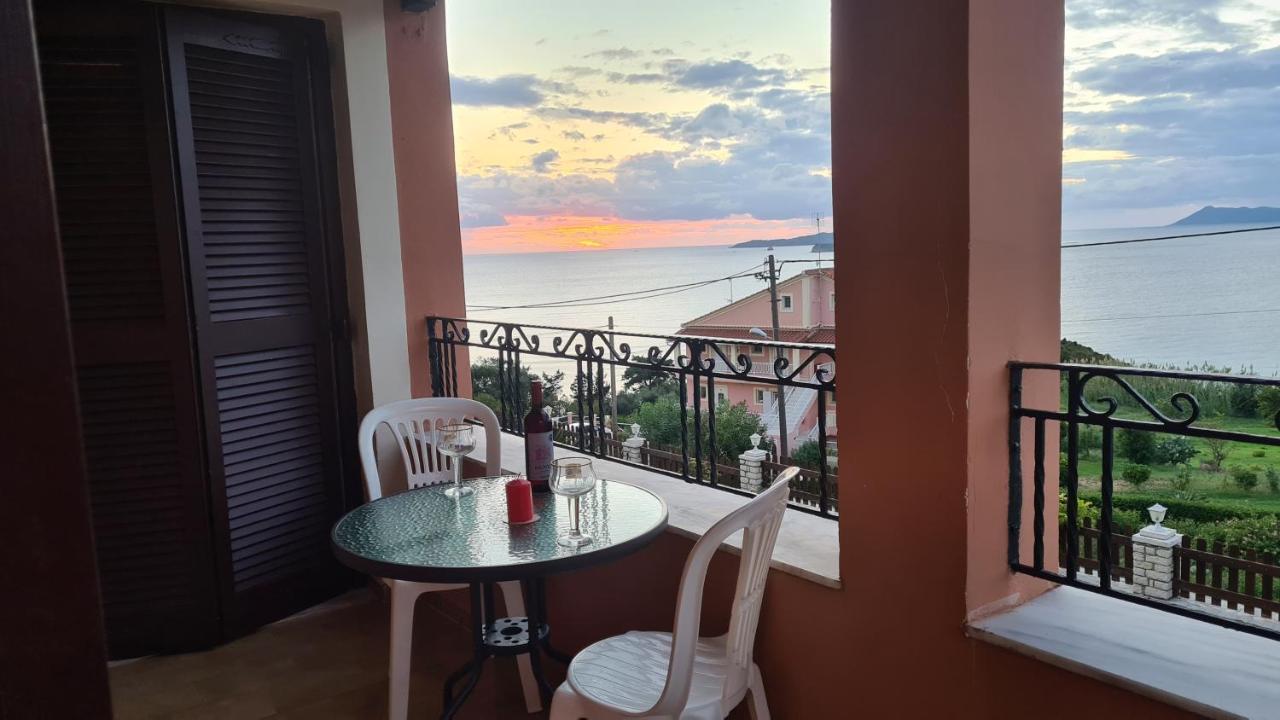 Villa Voula Агиос Стефанос Экстерьер фото