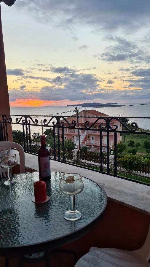 Villa Voula Агиос Стефанос Экстерьер фото